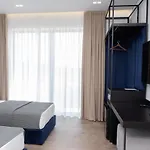 Lans Hotel