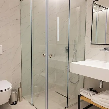 Otel Lans