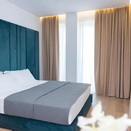 Lans 4* كساميل