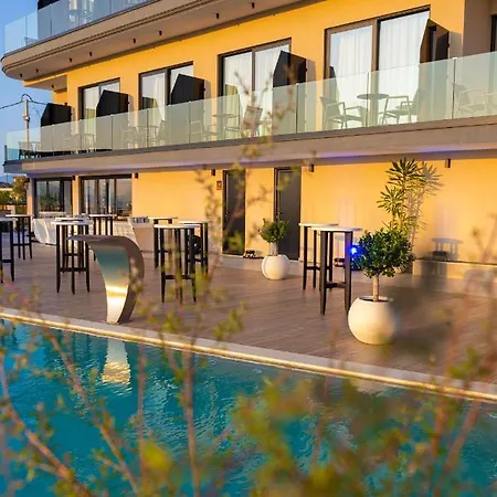 Otel Lans