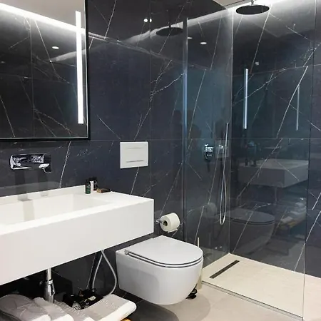 Lans 4*