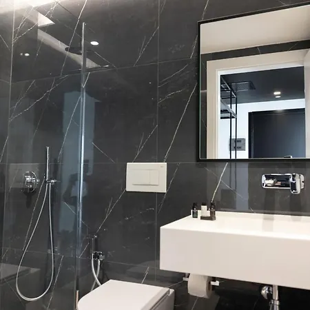 Lans Hotel 4*